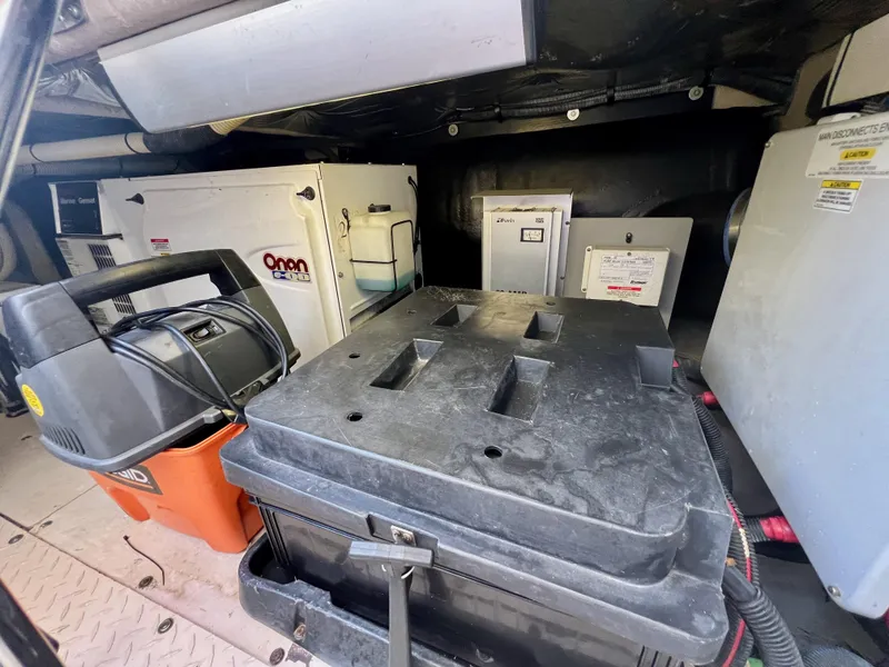 Slide: The Image of Sea Ray 52 Sedan Bridge 2007 - 59