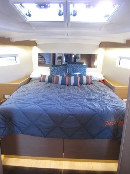 Slide: The Image of Luxurious cabin interior of 2021 Jeanneau Sun Odyssey 440 yacht. - 18