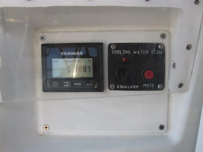 Slide: The Image of Yanmar engine panel and cooling water flow indicator on 2021 Jeanneau Sun Odyssey 440. - 30