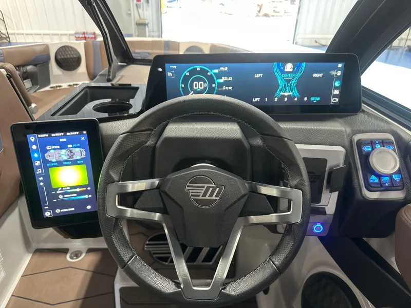 Slide: The Image of Malibu Wakesetter 24 MXZ 2025 - 20