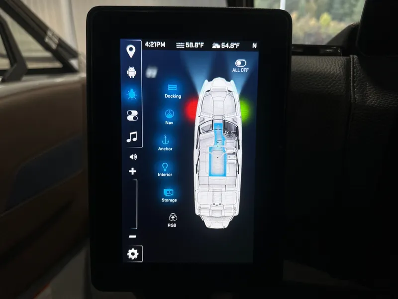 Slide: The Image of Malibu Wakesetter 24 MXZ 2025 - 21