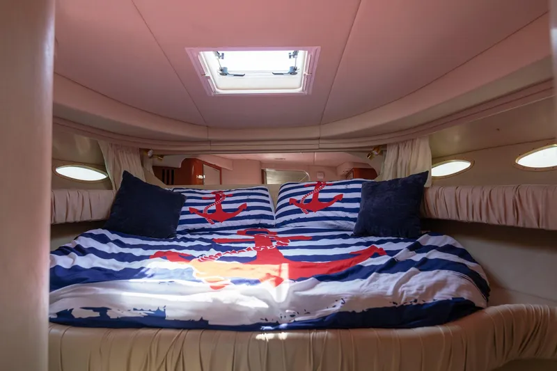 Slide: The Image of Master Stateroom - 22