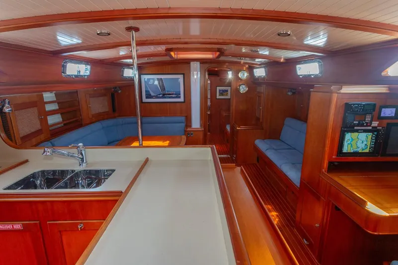 Slide: The Image of Companionway Fwd - 14