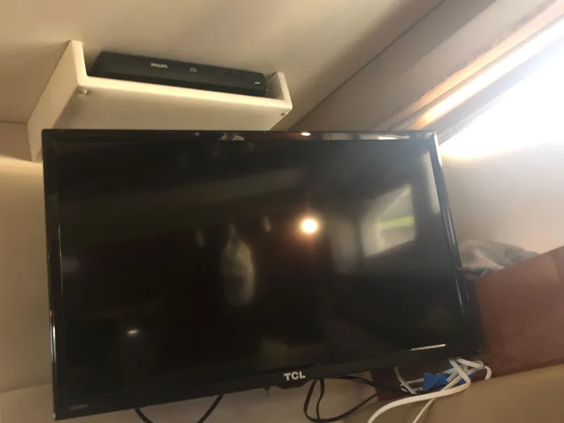 Slide: The Image of Sea Ray 370 Venture 2014 - 83