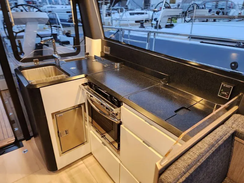 Slide: The Image of Moody 41 DS 2026 - 54