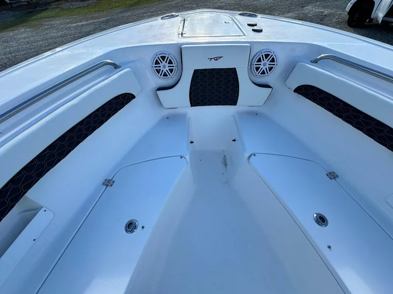 Slide: The Image of Tidewater 232LXF 2025 - 12