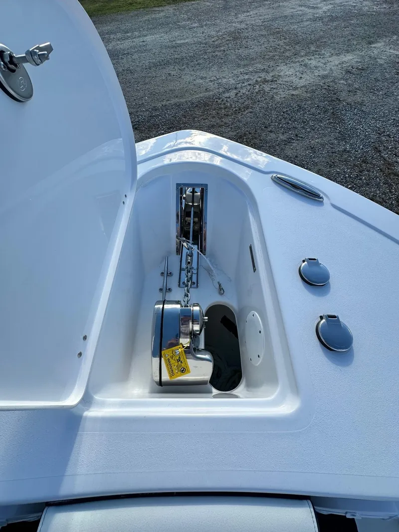 Slide: The Image of Tidewater 232LXF 2025 - 13