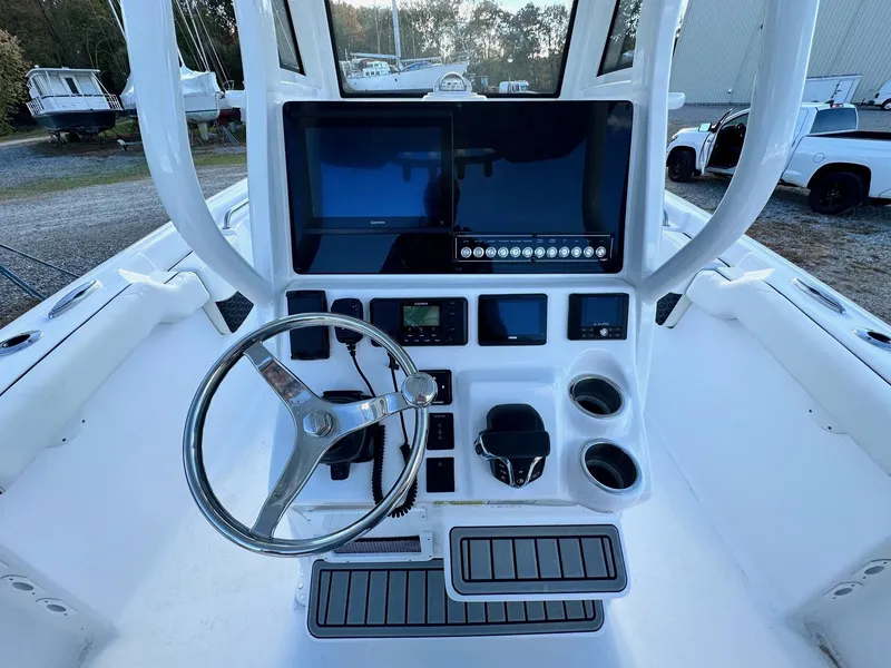 Slide: The Image of Tidewater 232LXF 2025 - 18