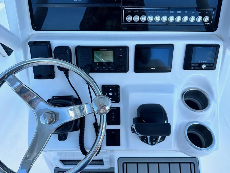 Slide: The Image of Tidewater 232LXF 2025 - 19