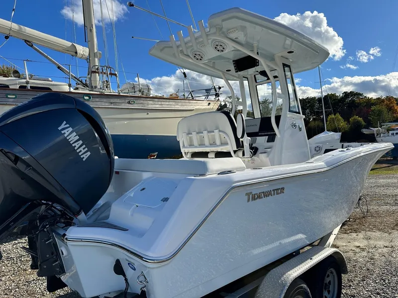 Slide: The Image of Tidewater 232LXF 2025 - 3
