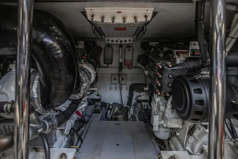 Slide: The Image of Azimut Evolution 2007 - 110