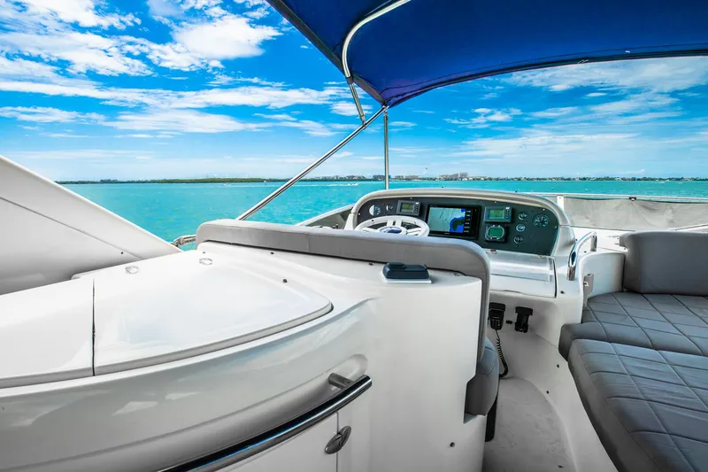 Slide: The Image of Azimut Evolution 2007 - 27