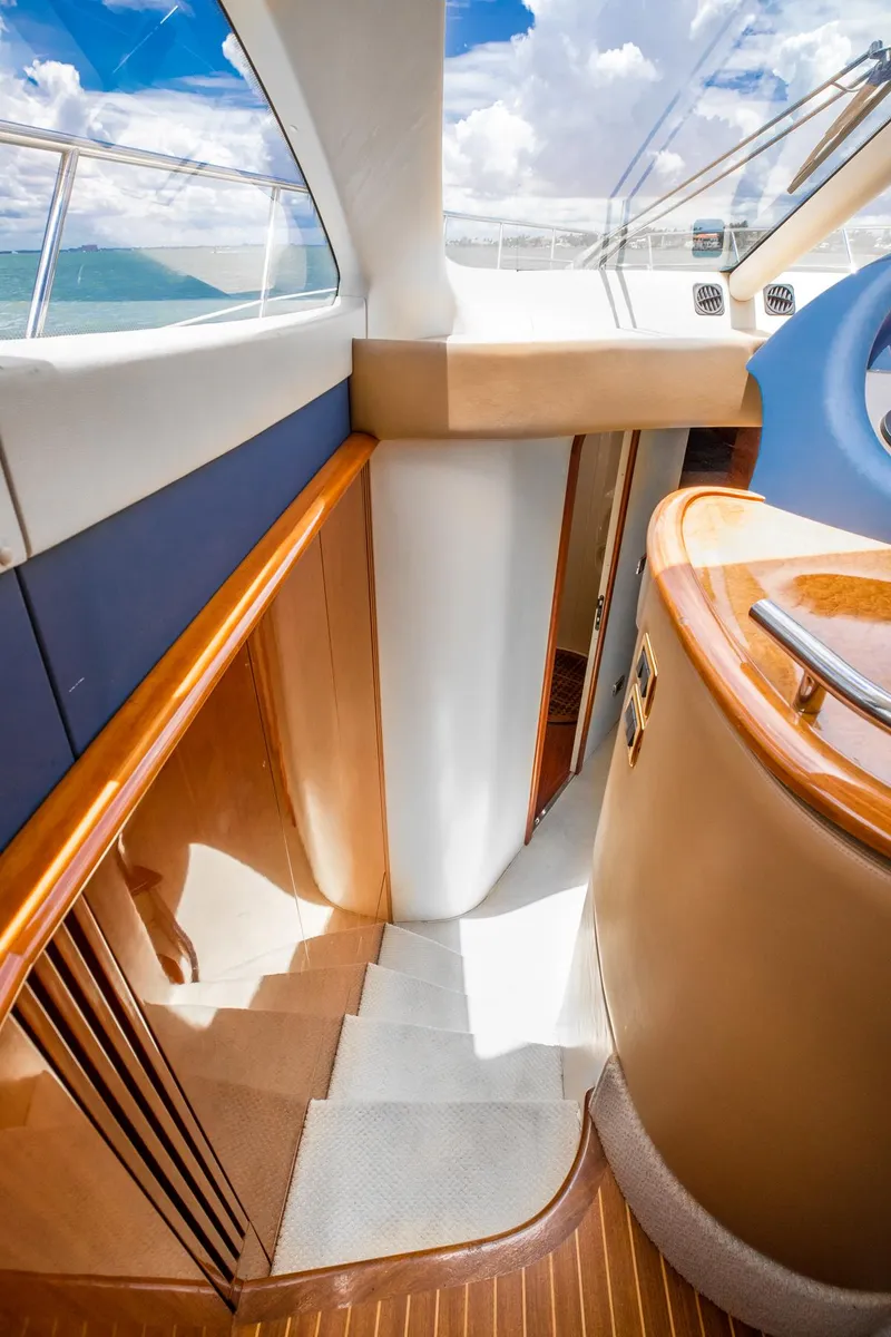 Slide: The Image of Azimut Evolution 2007 - 40