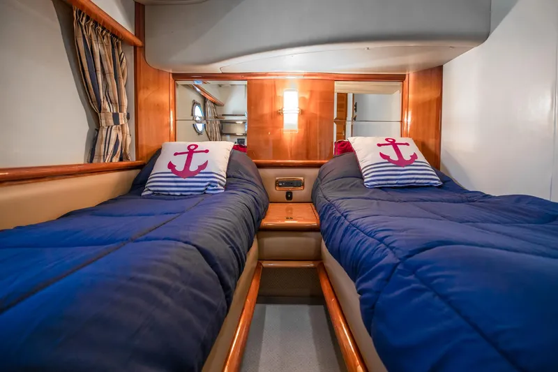 Slide: The Image of Azimut Evolution 2007 - 48