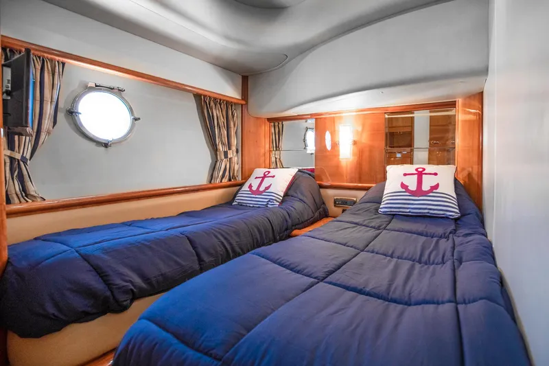 Slide: The Image of Azimut Evolution 2007 - 51