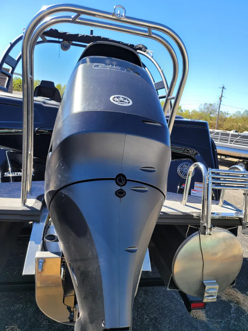 Slide: The Image of 2025 Quest M-22RLS LIMITED boat engine with stainless steel propeller. - 8