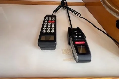 Slide: The Image of Vintage communication devices on a Duffy Wilbur 42 Flybridge Cruiser, 1989 model. - 14