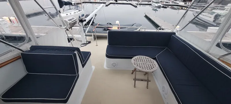 Slide: The Image of Duffy Wilbur 42 Flybridge Cruiser 1989 - 53