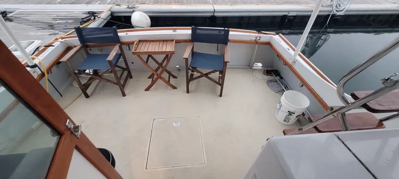 Slide: The Image of Duffy Wilbur 42 Flybridge Cruiser 1989 - 60