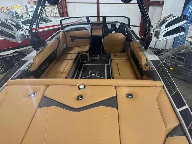 Slide: The Image of Supreme S240 2025 - 3