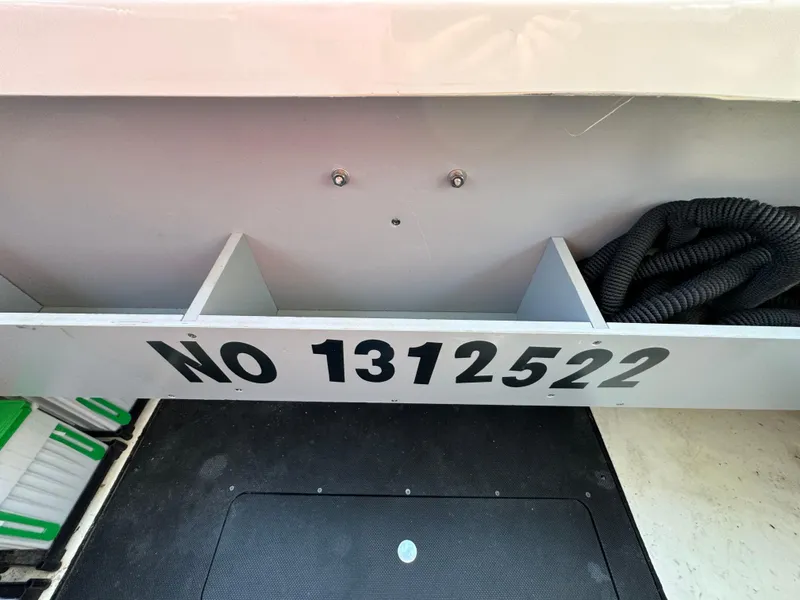 Slide: The Image of Monterey 328SS Super Sport 2018 - 52