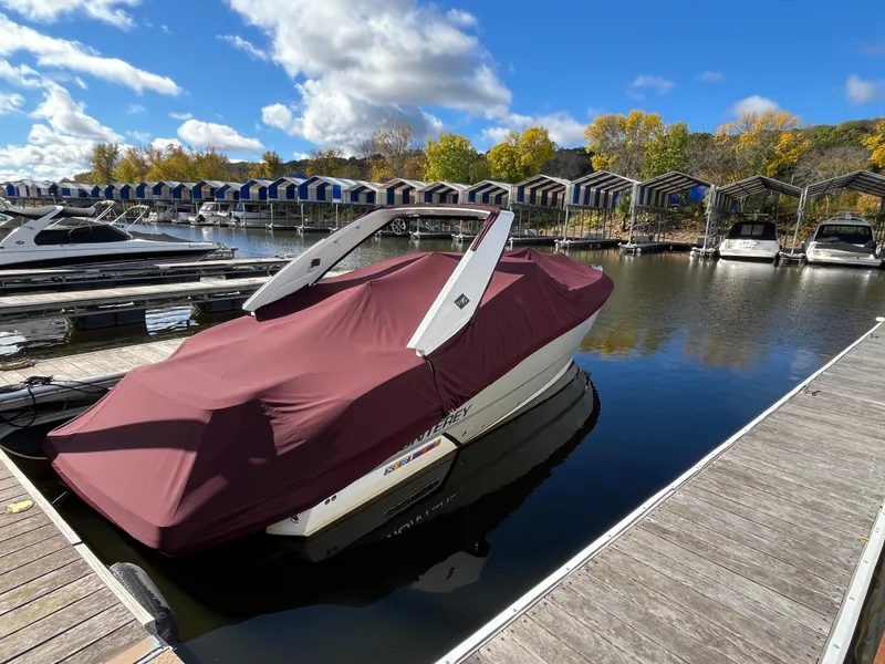 Slide: The Image of Monterey 328SS Super Sport 2018 - 62