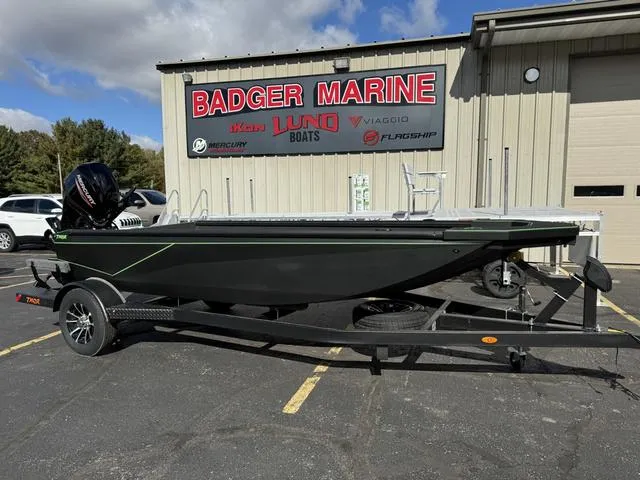 The Image of Thor Lake Hammer 1754 2025 - 1