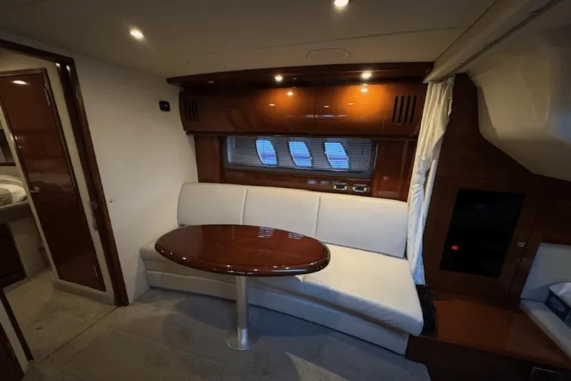 Slide: The Image of Sea Ray 38 Sundancer 2008 - 3