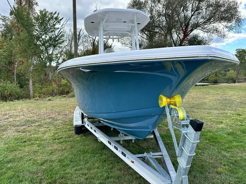 Slide: The Image of Tidewater 220 Center Console 2025 - 4