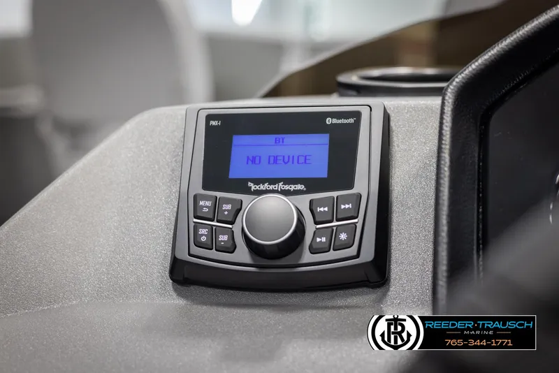 Slide: The Image of 2025 Bennington 21 SFSE boat dashboard with Rockford Fosgate Bluetooth audio system. - 30
