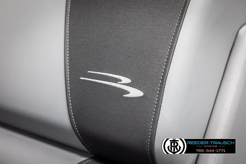 Slide: The Image of 2025 Bennington 21 SFSE boat seat with logo, Reeder-Trausch Marine branding. - 36