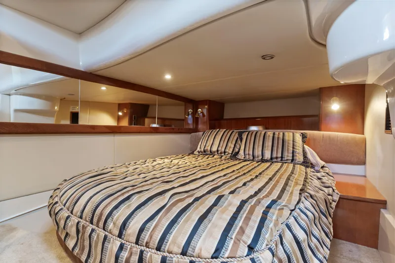 Slide: The Image of Guest Stateroom - 16