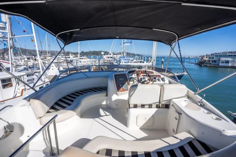 Slide: The Image of Flybridge - 31
