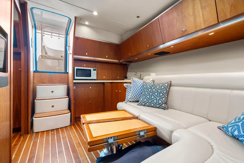 Slide: The Image of Tiara 4200 Open 2007 - 33