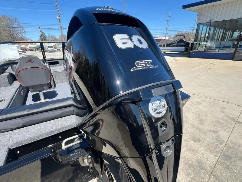 Slide: The Image of 2024 Princecraft Holiday 162 DLX WS MAX boat with Mercury 60 HP engine. - 8