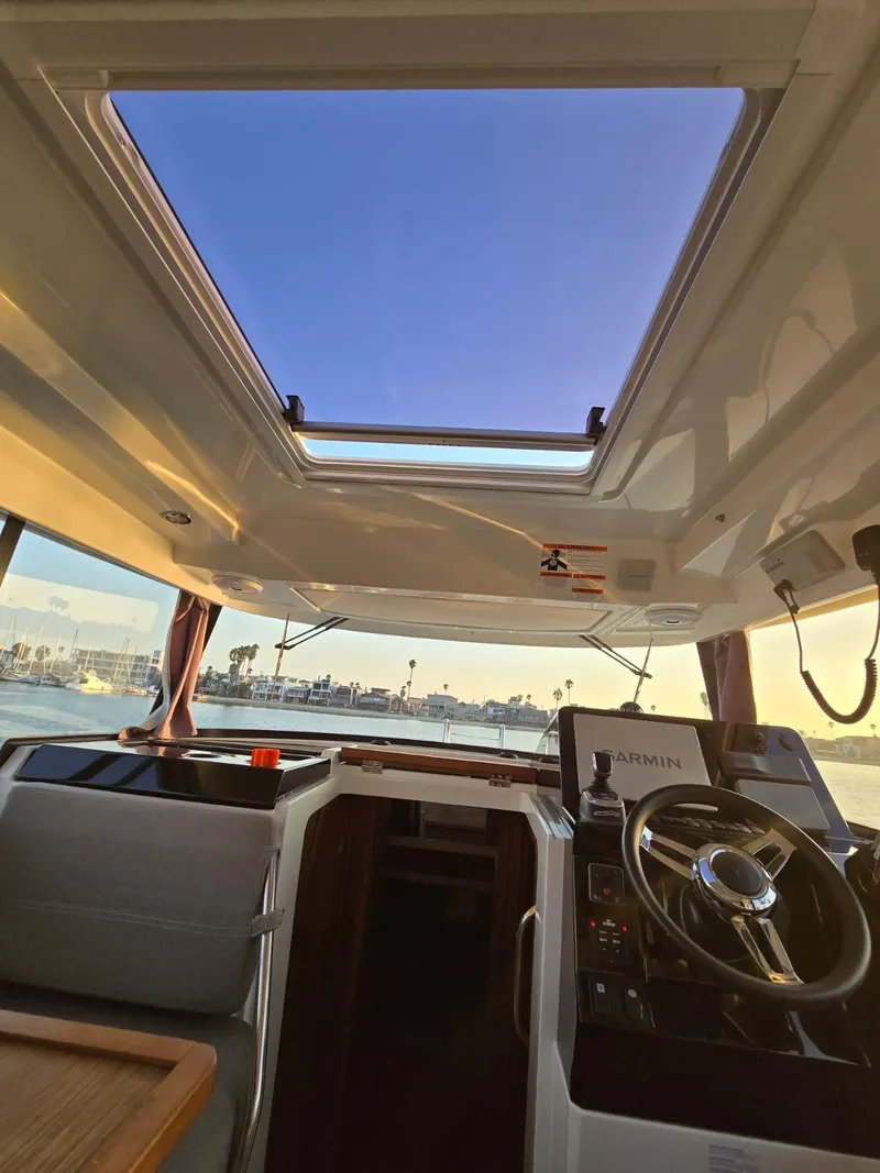 Slide: The Image of Jeanneau NC 895 Sport 2020 - 51