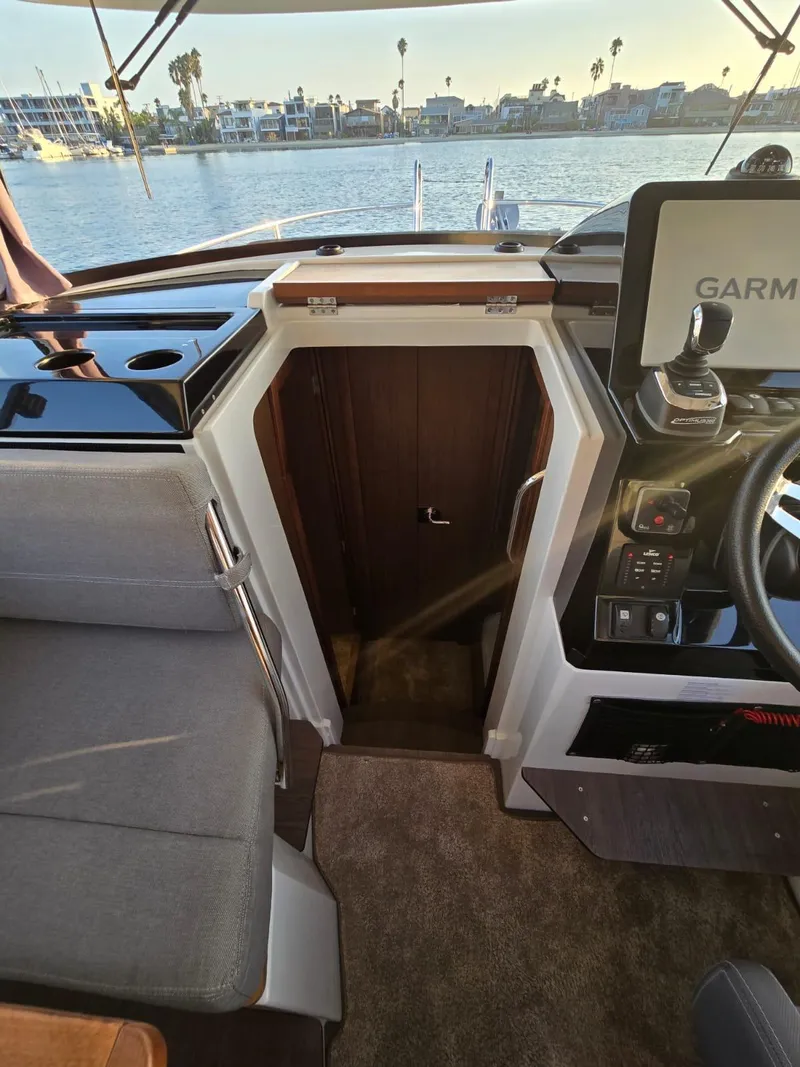 Slide: The Image of Jeanneau NC 895 Sport 2020 - 54