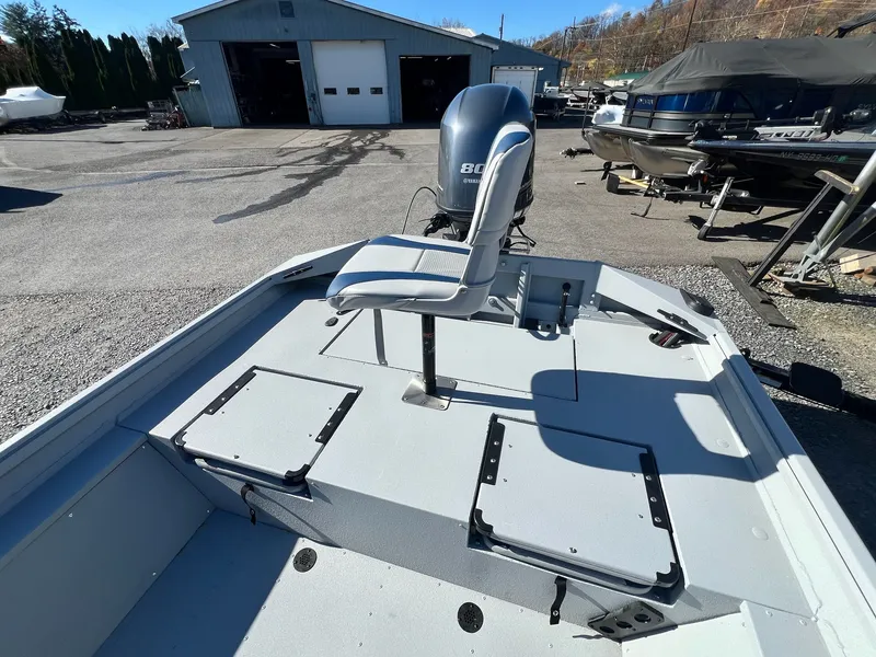 Slide: The Image of G3 Gator Tough 18 CCJ DLX 2025 - 12