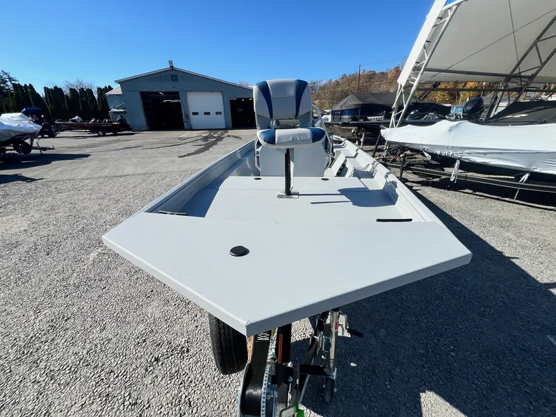 Slide: The Image of G3 Gator Tough 18 CCJ DLX 2025 - 9