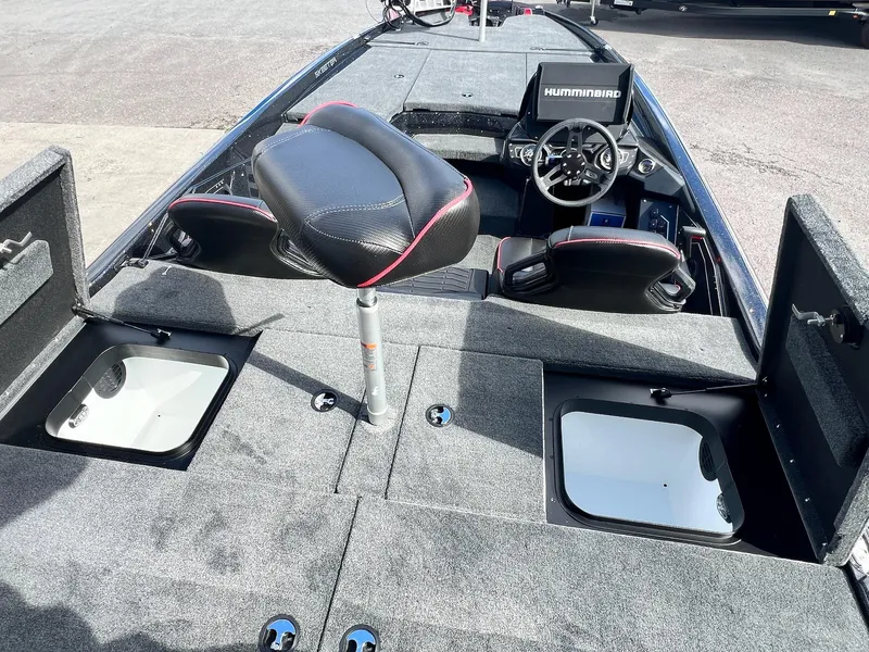 Slide: The Image of Skeeter ZXR21 2025 - 33