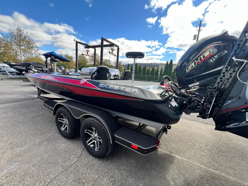 Slide: The Image of Skeeter ZXR21 2025 - 7