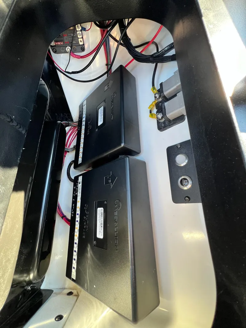 Slide: The Image of Skeeter FXR20 Apex 2025 - 49