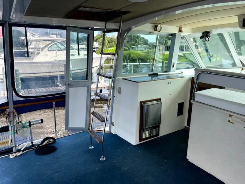 Slide: The Image of Bertram 42 Flybridge Motor Yacht 1986 - 26