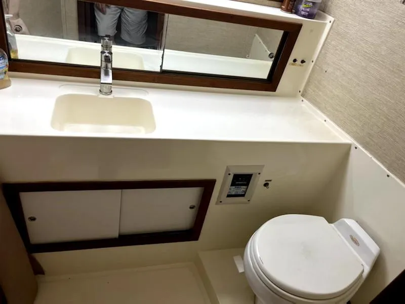 Slide: The Image of Bertram 42 Flybridge Motor Yacht 1986 - 40