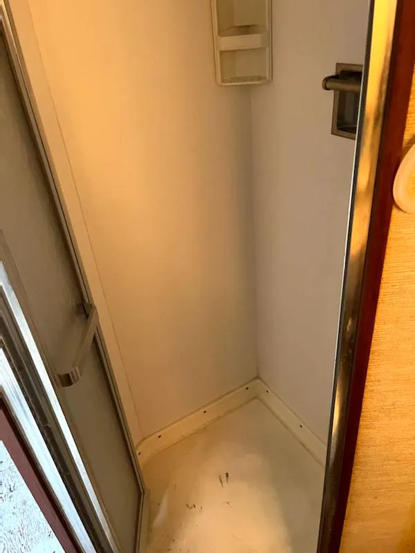 Slide: The Image of Bertram 42 Flybridge Motor Yacht 1986 - 45