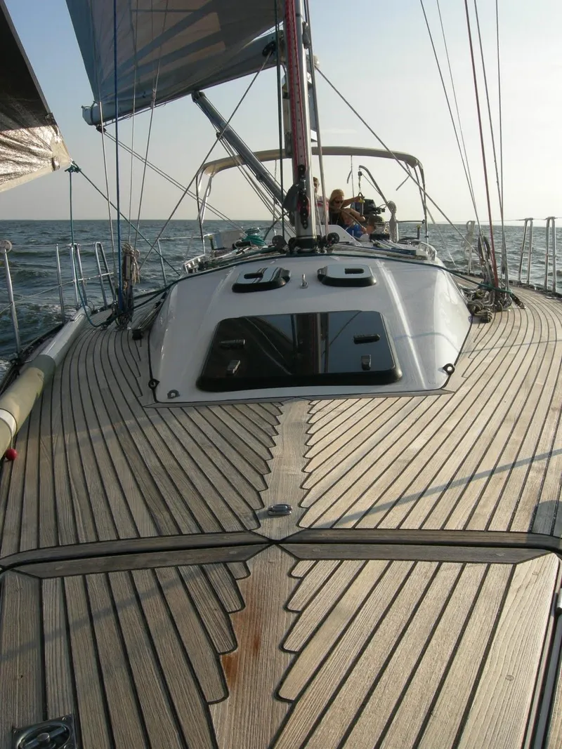 Slide: The Image of Sailing yacht X-Yachts 2002 Model X-412 Mk III, teak deck, ocean view. - 10