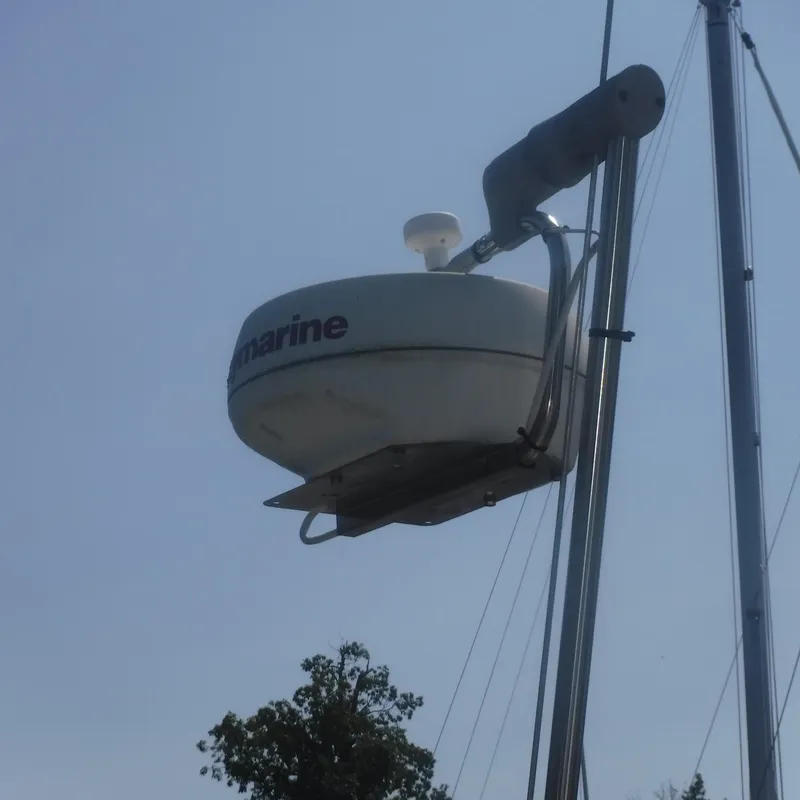 Slide: The Image of Radar equipment on X-Yachts 2002 Model X-412 Mk III sailboat mast. - 25