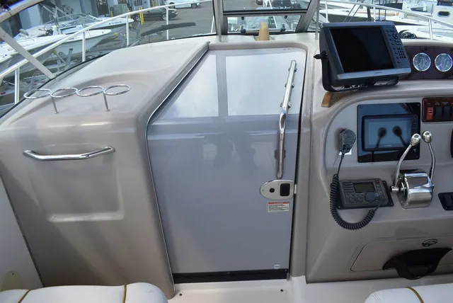 Slide: The Image of Sea Ray Amberjack 290 2003 - 79