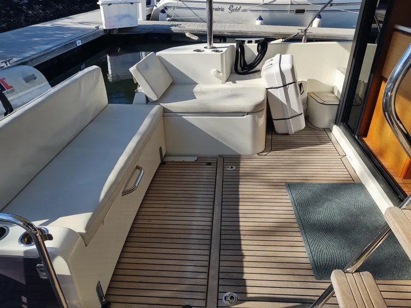 Slide: The Image of Lazybones Aft sliding bench slid aft - 44