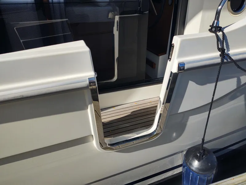 Slide: The Image of Lazybones Side boarding door - 47